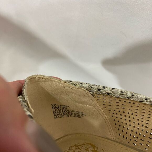 Vince Camuto Animal Print Ballet Flat - Picture 5 of 8